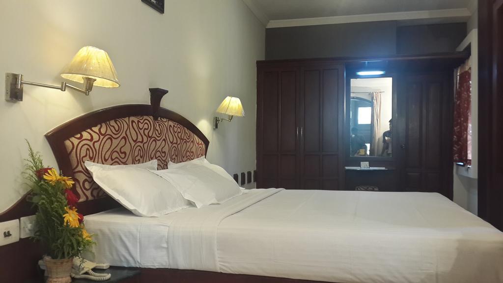 Hotel Planet Mount Chennai Eksteriør bilde