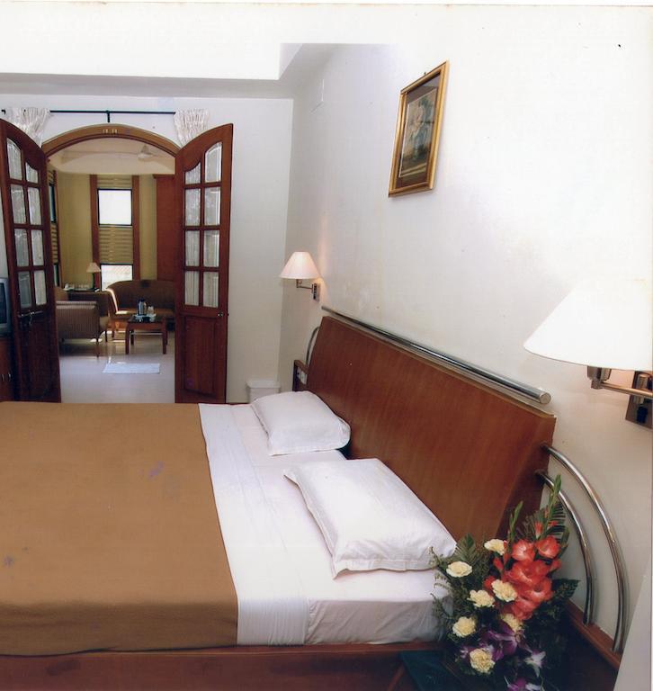 Hotel Planet Mount Chennai Eksteriør bilde